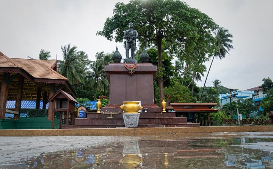 King Rama V Monument.