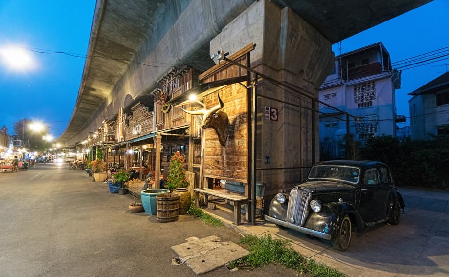 Siam Gypsy Junction - Vintage Night Market Bangkok.