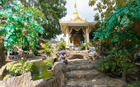 Wat Si Thaweep.