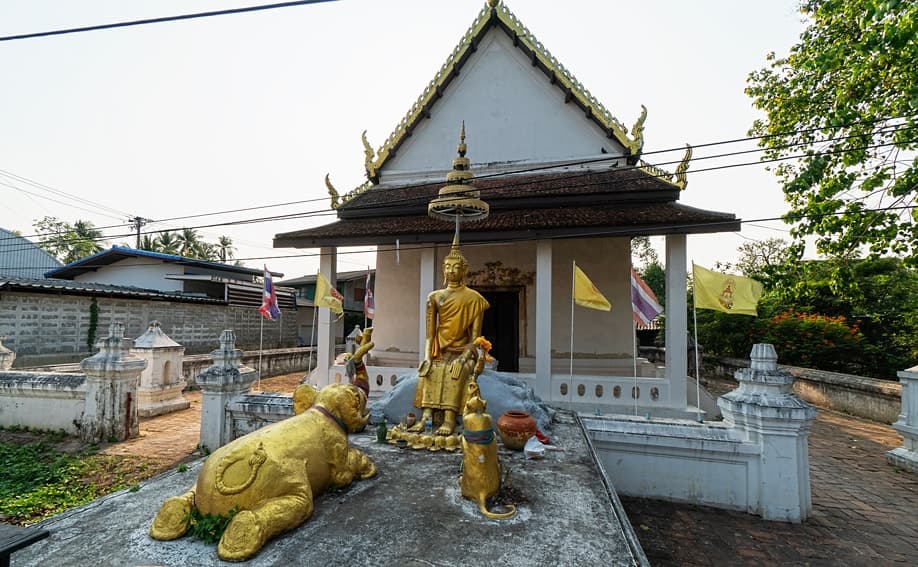 Wat Pa Lee Lai auf Koh Kret.
