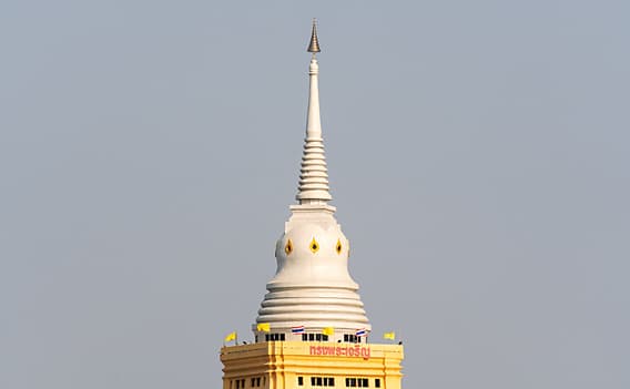 Phra Wiriya Mongkhon Maha Chedi Wat Dhammamongkol in Bangkok.