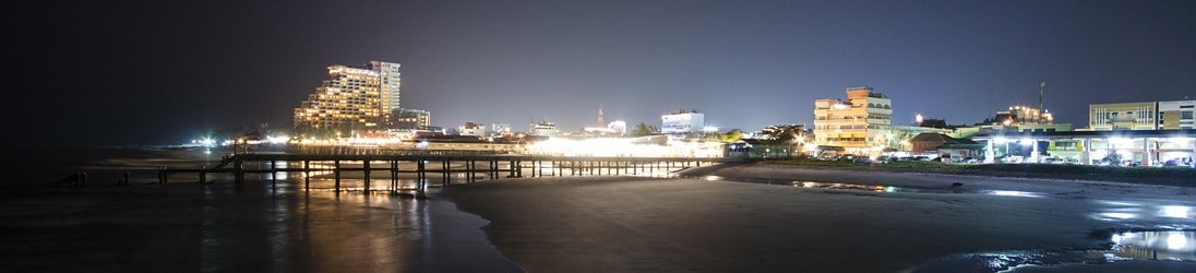 Hua Hin Pier bei Nacht