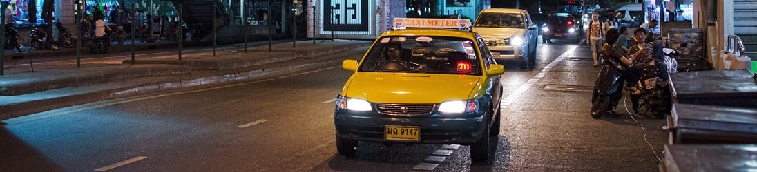 Freies Taxi in der Sukhumvit Road in Bangkok