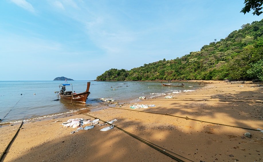 Strand der Mango Bay.