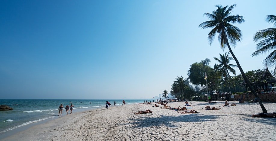 Der Hauptstrand von Hua Hin.