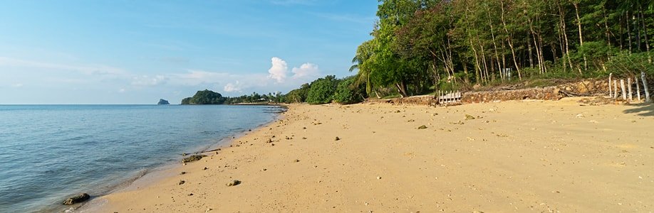 Der Klong Jark Strand auf Koh Yao Noi.