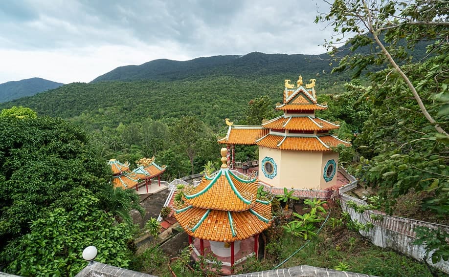 Der sehenswerte Kuan Yin Tempel auf Koh Phangan.