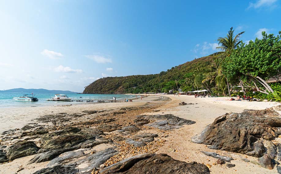 Die beliebte Phrao Bucht im Nordwesten von Koh Samet.