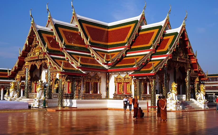Wat Phra That Choeng Chum in Sakon Nakhon (Isan).