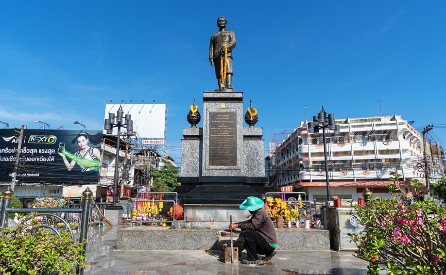 Prince Prajak Monument in Udon Thani.