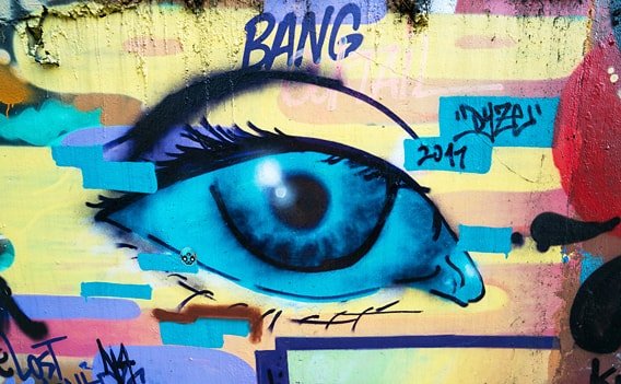 Graffiti-Auge am Khlong Saen Saep.