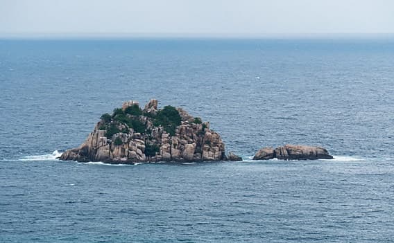 Shark Island Koh Tao.
