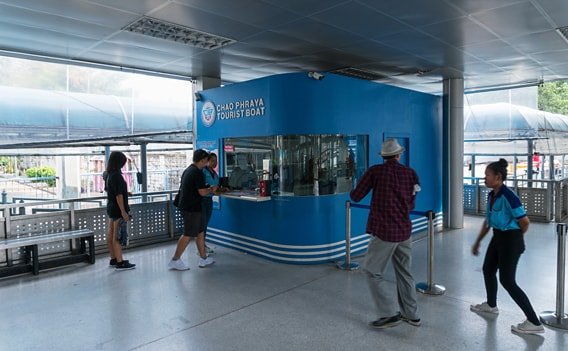 Ticketstand des Chao Phraya Tourist Boats.