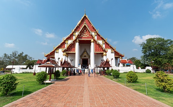Der Wat Phra Mongkhon Bophit in Ayutthaya
