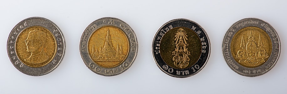 10-Baht-Münzen