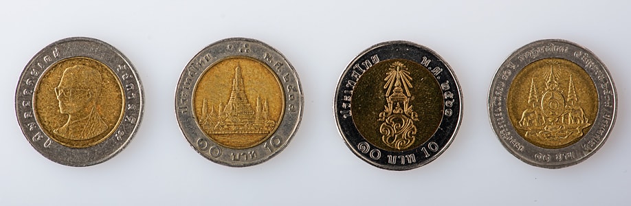 10-Baht-Münzen